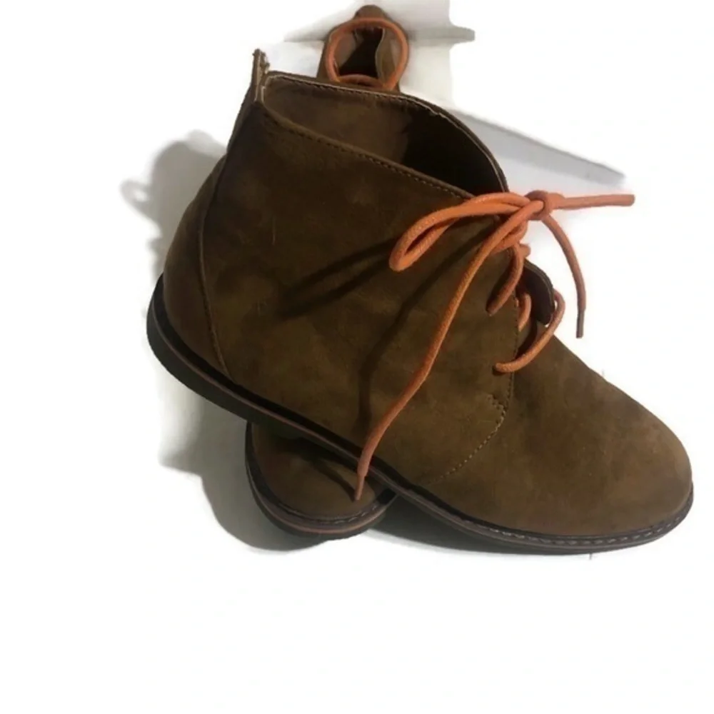 Cole Haan Carlton boys  Tan Orange Oxfords size 5